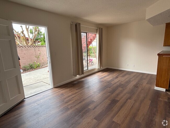 Building Photo - 9826 San Miguel Ave Unit C Rental