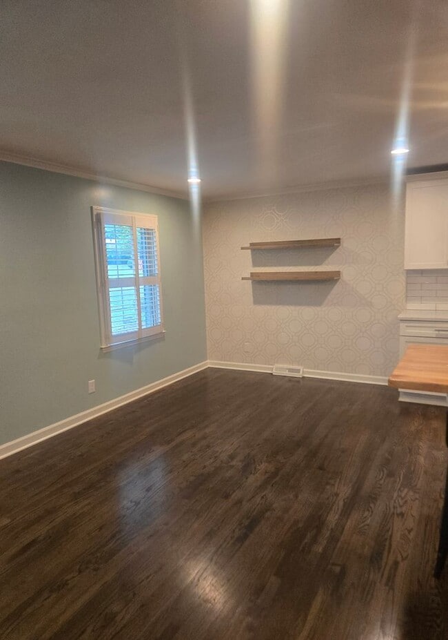 2708 Courtney Ln