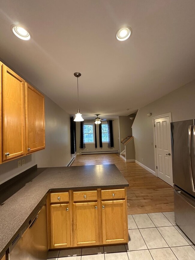 Photo - Beautiful Townhouse in NEW NORTH END Burlington 3BD/4BA