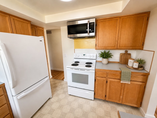 Photo - Charming Mukilteo Rambler Near Boeing & Mukilteo Beach