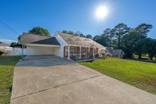 Photo - 393 Lee Rd 554