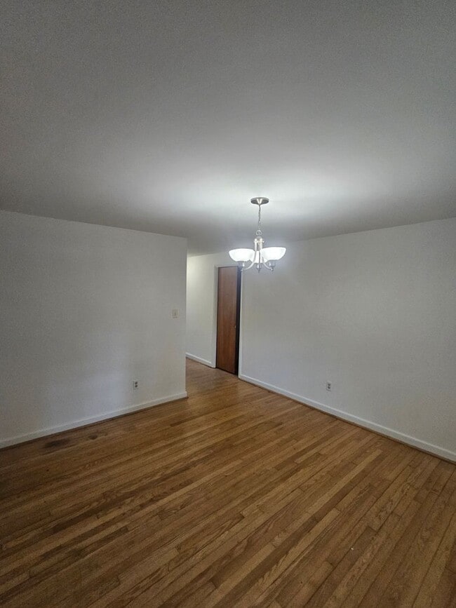 Photo - 7022 Gardner Dr