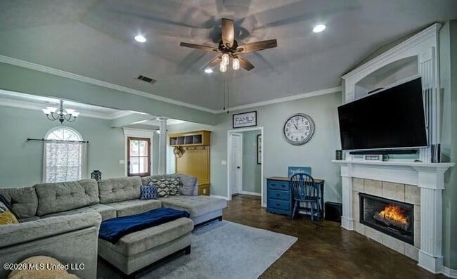 Photo - 161 Harvey Crossing