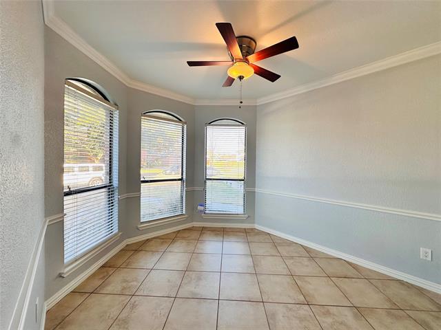 Photo - 2032 Greenview Dr