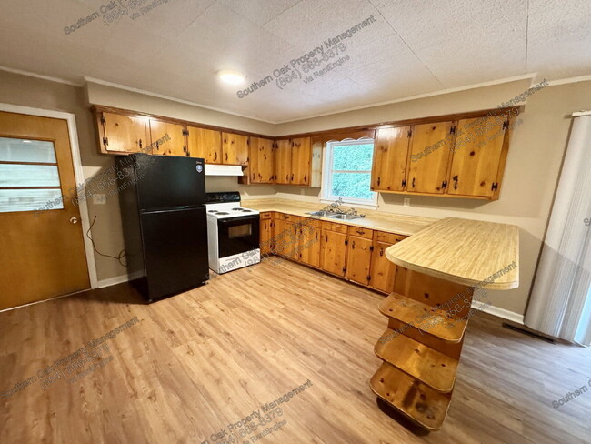 Photo - 1202 Garden Cir