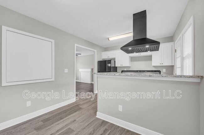 Building Photo - 21 Andrews Ct