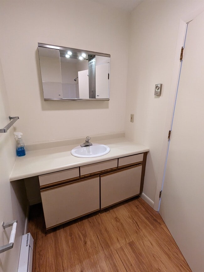 Photo - 16 Manning St Unidad 206