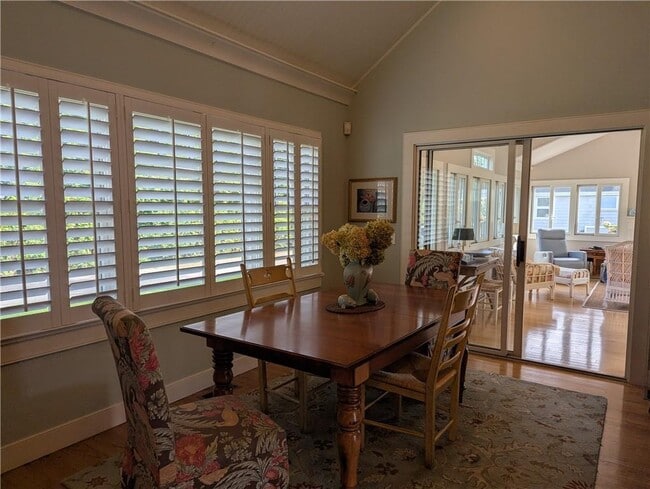 Photo - 209 Pond Shore Dr