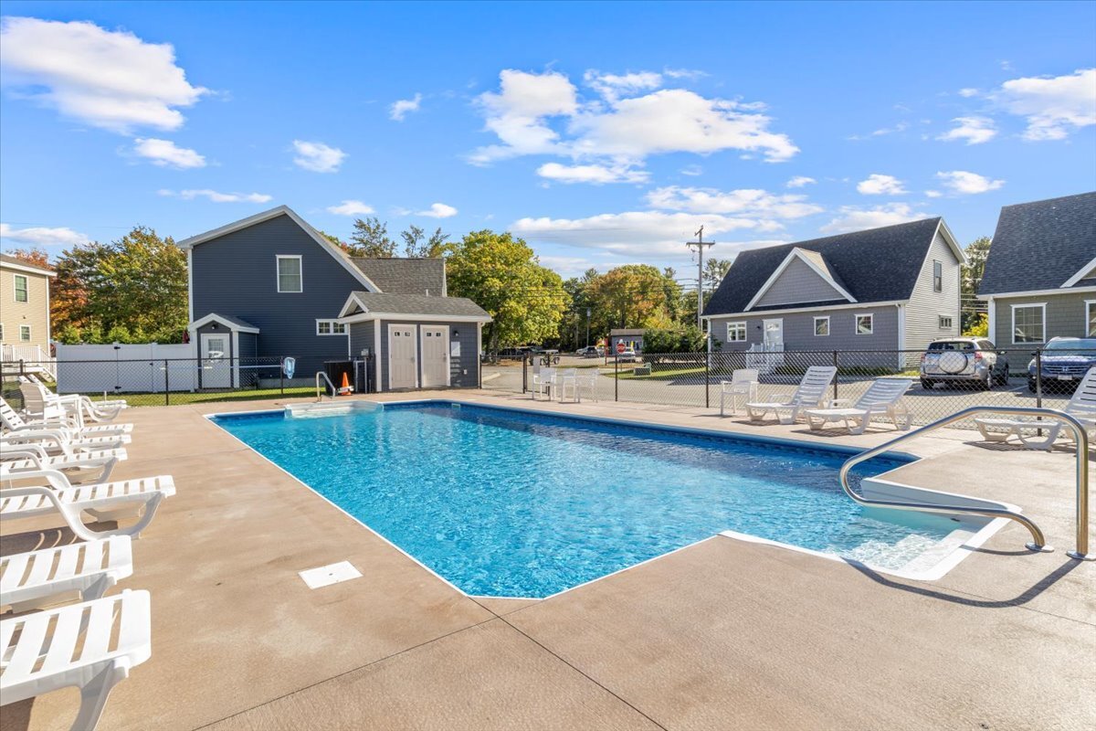 Photo - 2 Faith Ln (Old Orchard Beach, ME)
