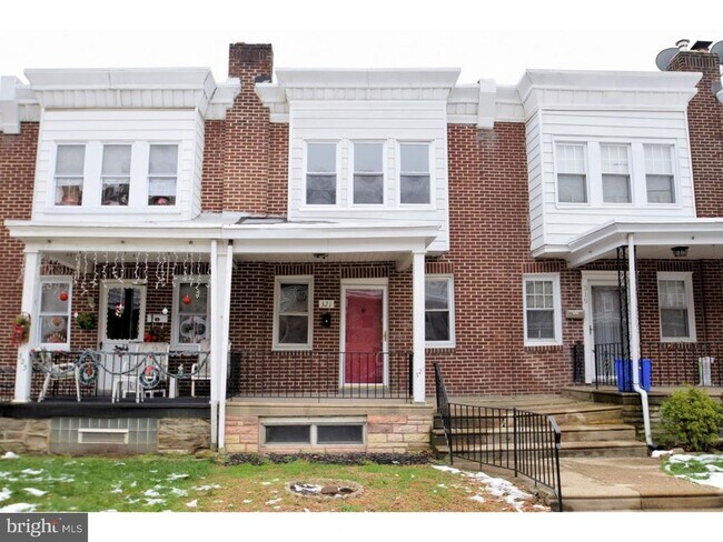 Building Photo - 321 Hermitage St Rental