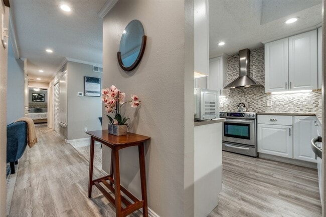Photo - 9602 Baseline Dr