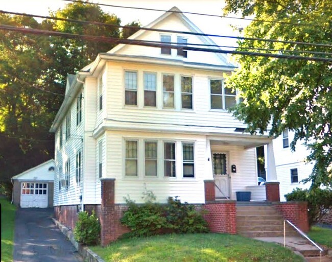 Photo - 172 S Whittlesey Ave Apartment