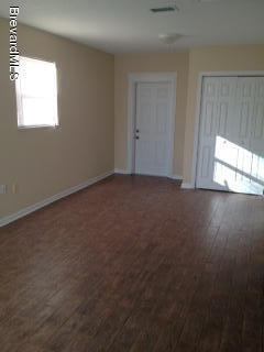 Photo - 860 Loretta Dr