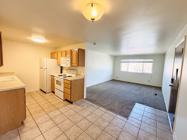 Building Photo - 4768 S Bonair St Unit 3