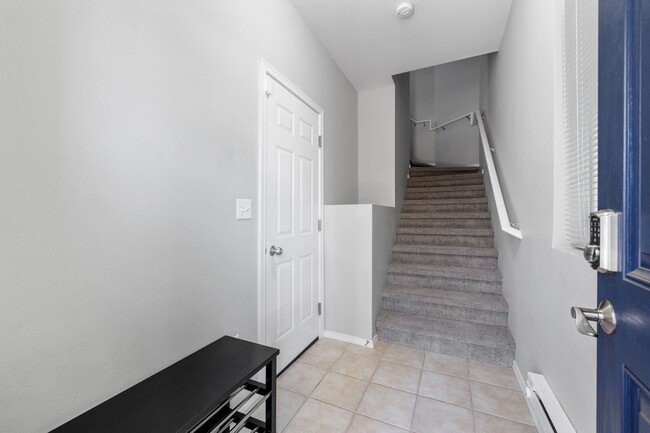 Photo - 1132 65th Ct SE Unit Lakeland Hills - Carrera Condo