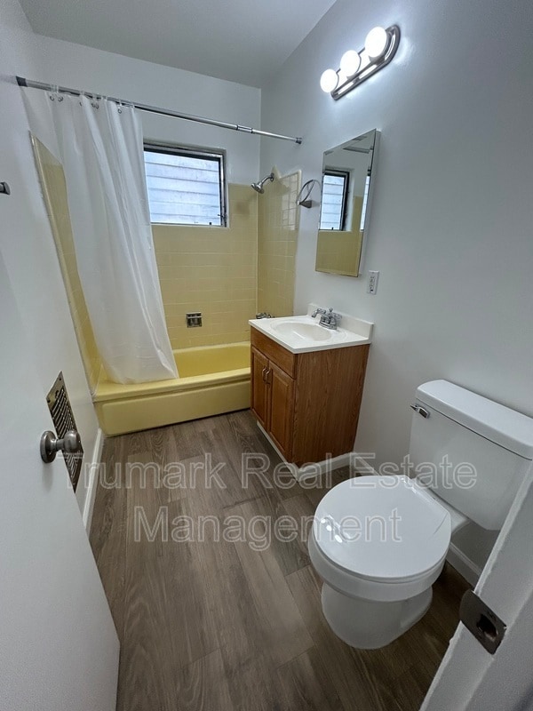 Photo - 1811 Huntington Dr Unidad 4