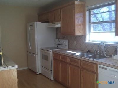 Photo - 708 Stewart St