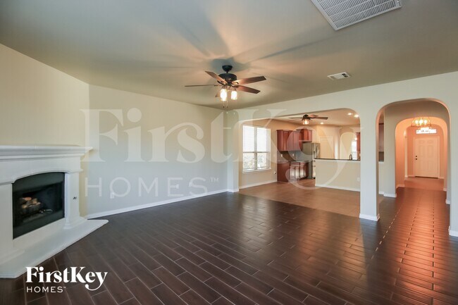9708 Allie Hope Ln