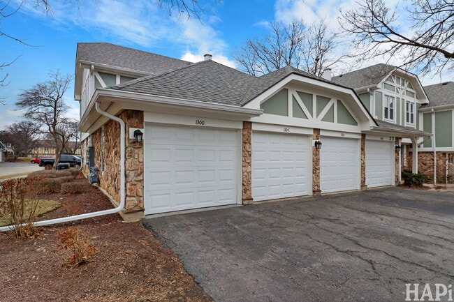 Photo - 1300 Cromwell Ct Unidad 1300