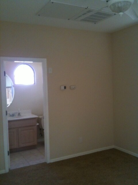 Photo - BEAUTIFUL SINGLE STORY HOME IN GUARD GATED ANTHEM COUNTRY CLUB!!!*