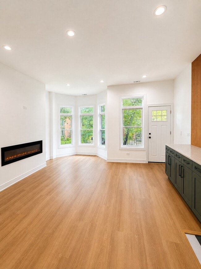 Photo - 5638 S Green St Unit 1-2