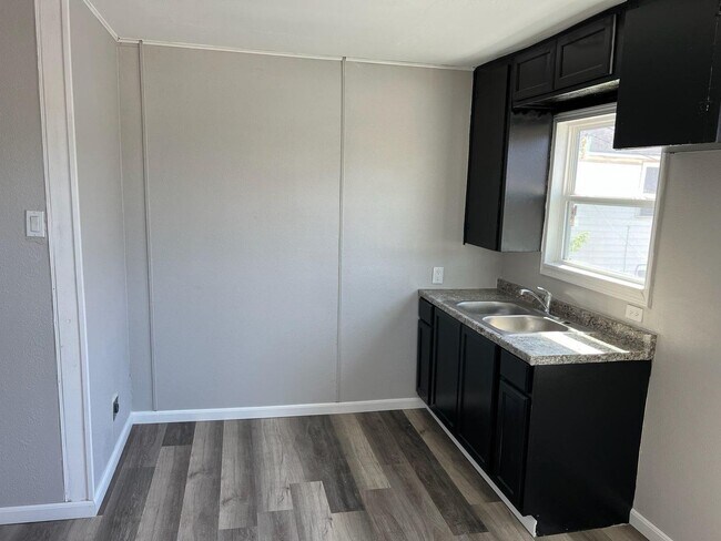 Photo - 1309 Fifth St Unidad 1309 Fifth St  3