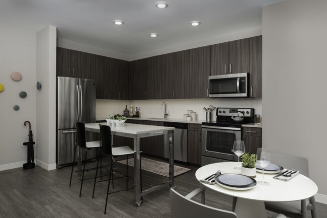 Photo - 1811 Core Ave