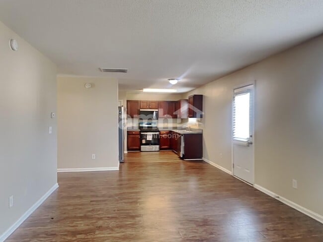 Photo - 4897 Bryant Dr