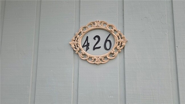 Photo - 426 Tulip Dr