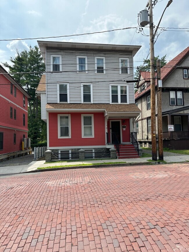 Photo - 408 Stewart Ave