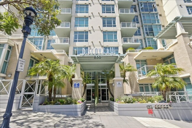 Photo - Move-In ready 1 Bed + Den in Discovery on Cortez Hill in Downtown Unit 801