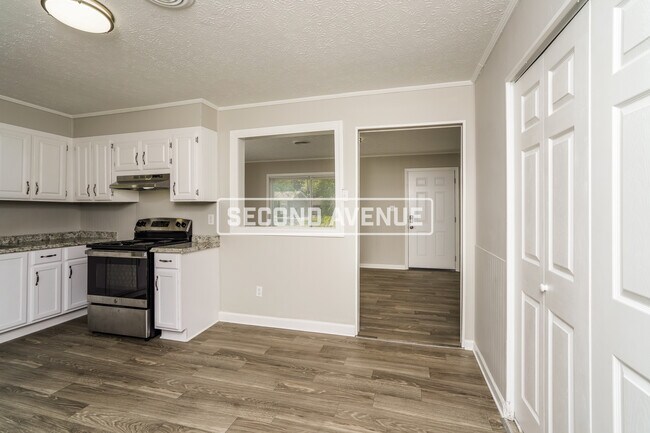 Photo - 6111 Trena Trail