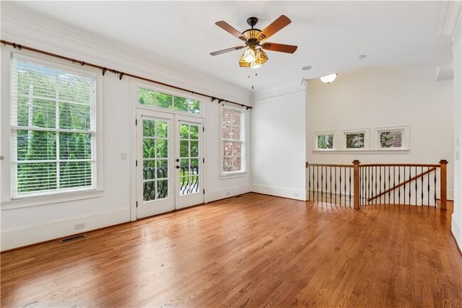 Photo - 1220 State St NW