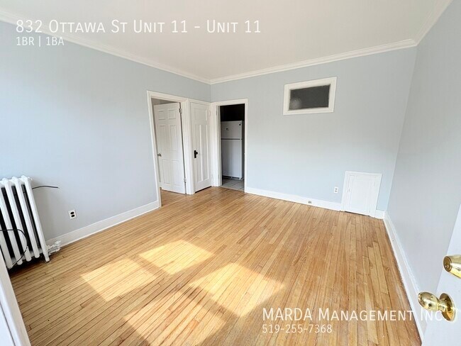 Photo - COZY 1 BED/1BATH UNIT RIGHT ON OTTAWA ST! + HYDRO Unit 11