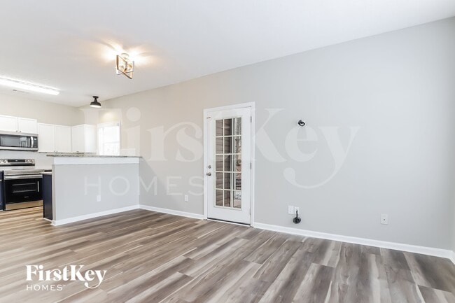 9215 Fleetwood Trail