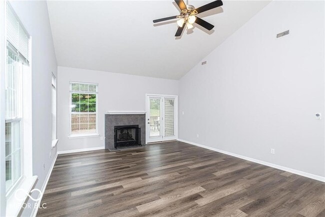 Photo - 10272 Lakeland Dr