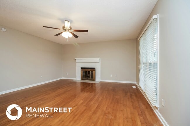 Photo - 1816 Holloway Cir