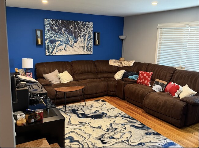 Photo - 122 Edmunton Dr Unit C8