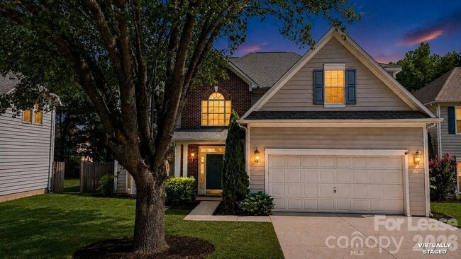 Photo - 118 Walmsley Pl