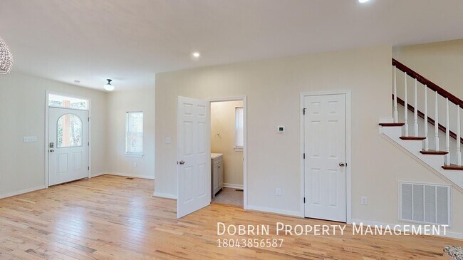 Photo - 2006 Lakeview Ave