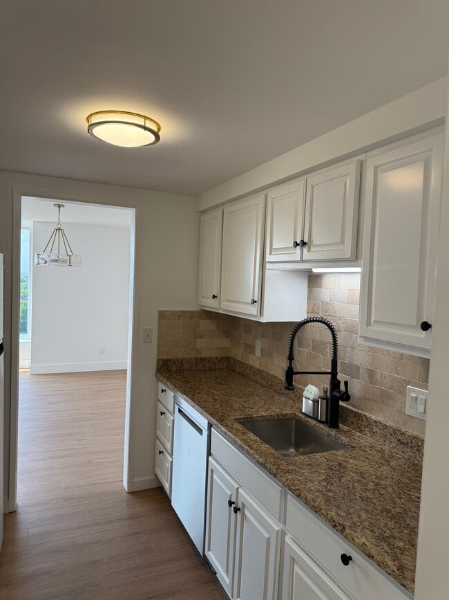 Photo - 8200 E Jefferson Ave Unit 1703