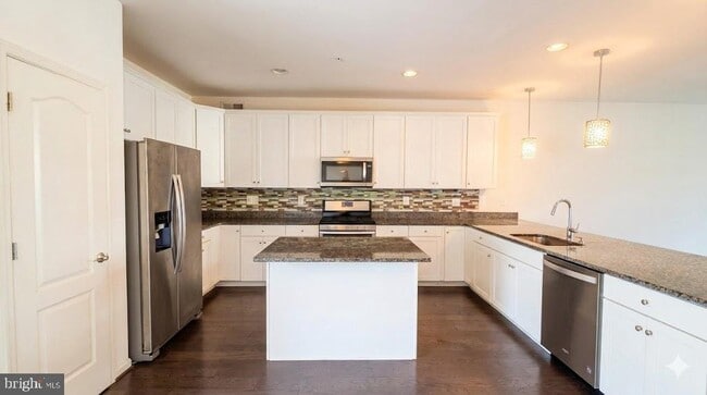 Photo - 7761 Dagny Wy