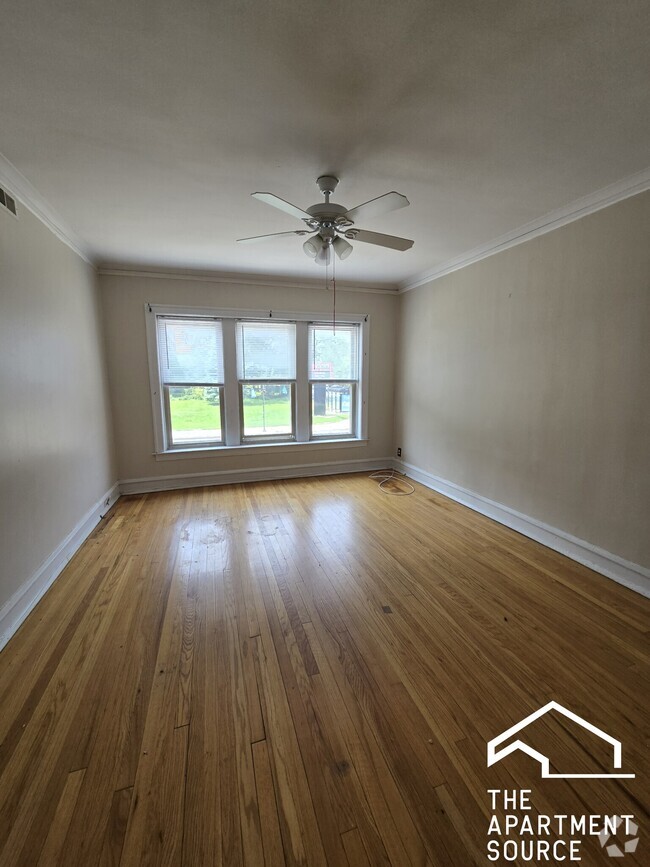 Building Photo - 5135 N Damen Ave Unit 1 Rental