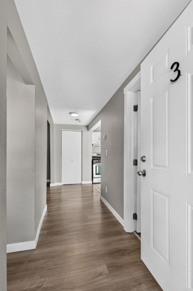 Photo - Modern 1-Bed Apartment in Heart of Tacoma Unidad 3