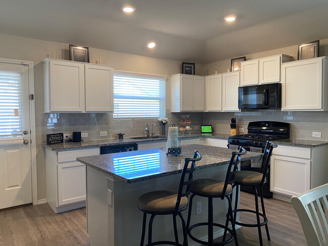 Kitchen 2 - 8517 Terlingua Cove House