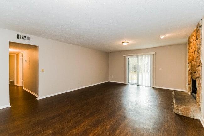 Photo - 7269 Sharbeth Dr S