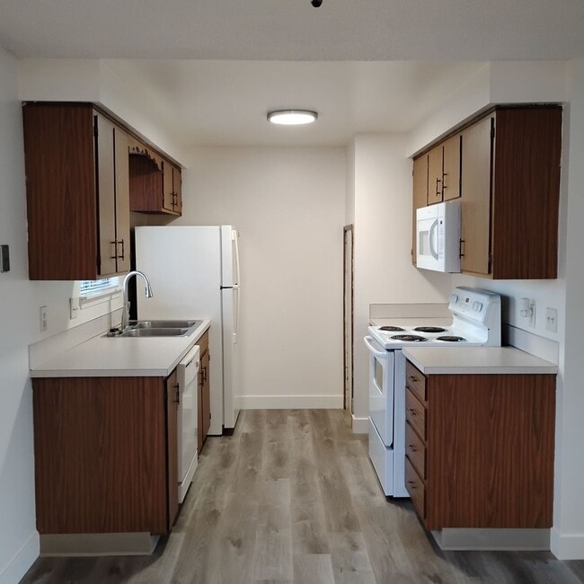 #257 ROSE PARK APTS