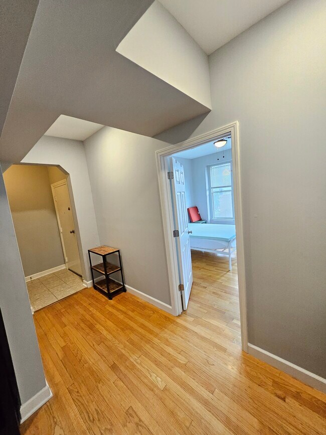 Photo - 6023 Waterman Blvd Unit 2W