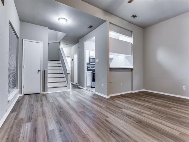 Photo - 3935 Pickett Pl Dr