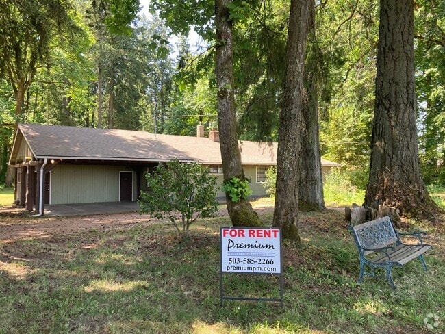 Building Photo - Large Three Bedroom on a 1+ Acre Lot Rental